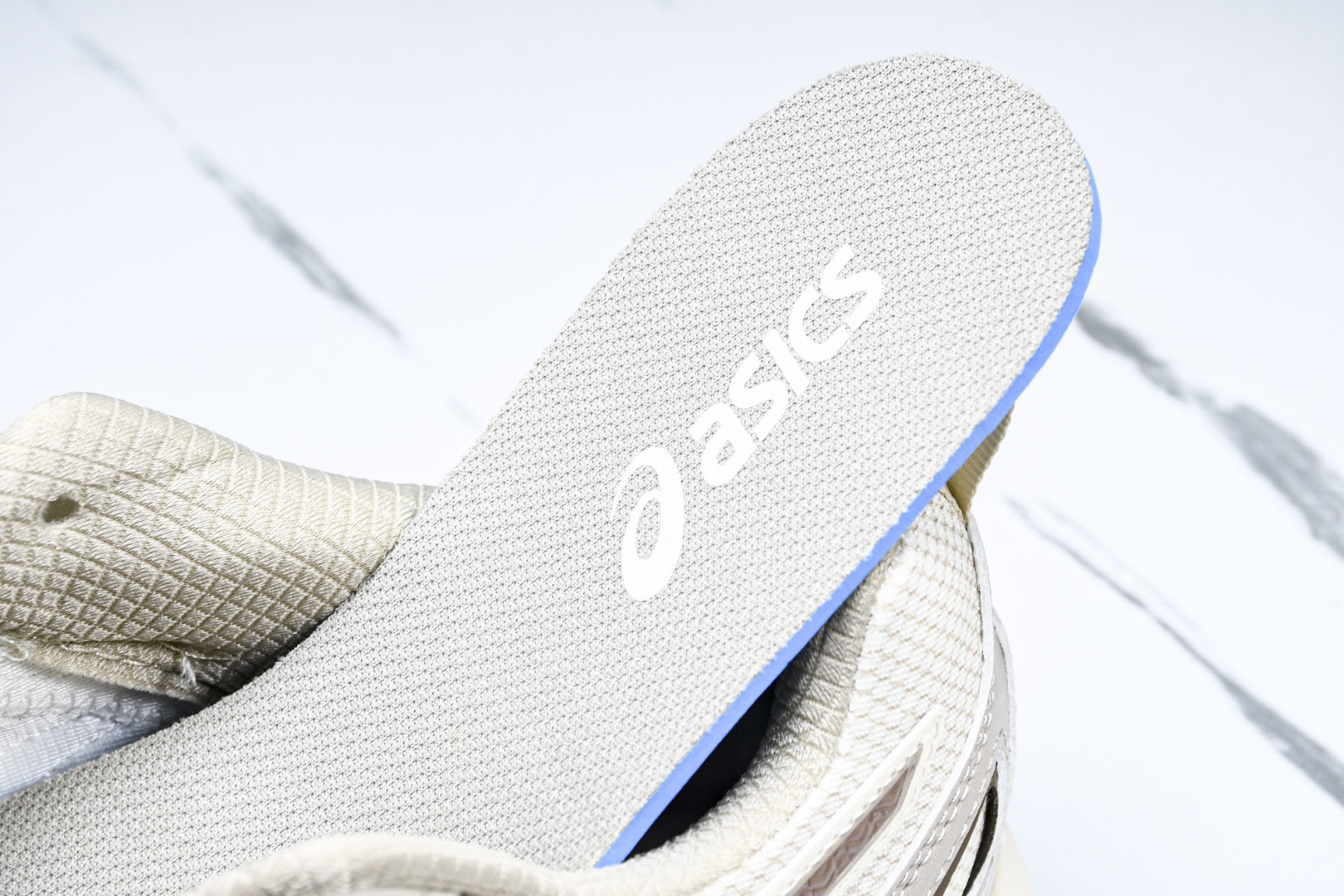 ASICS 尺码36-45

纯原版出品-Gel-Sonoma CN 亚瑟士运动休闲透气专业跑鞋 101