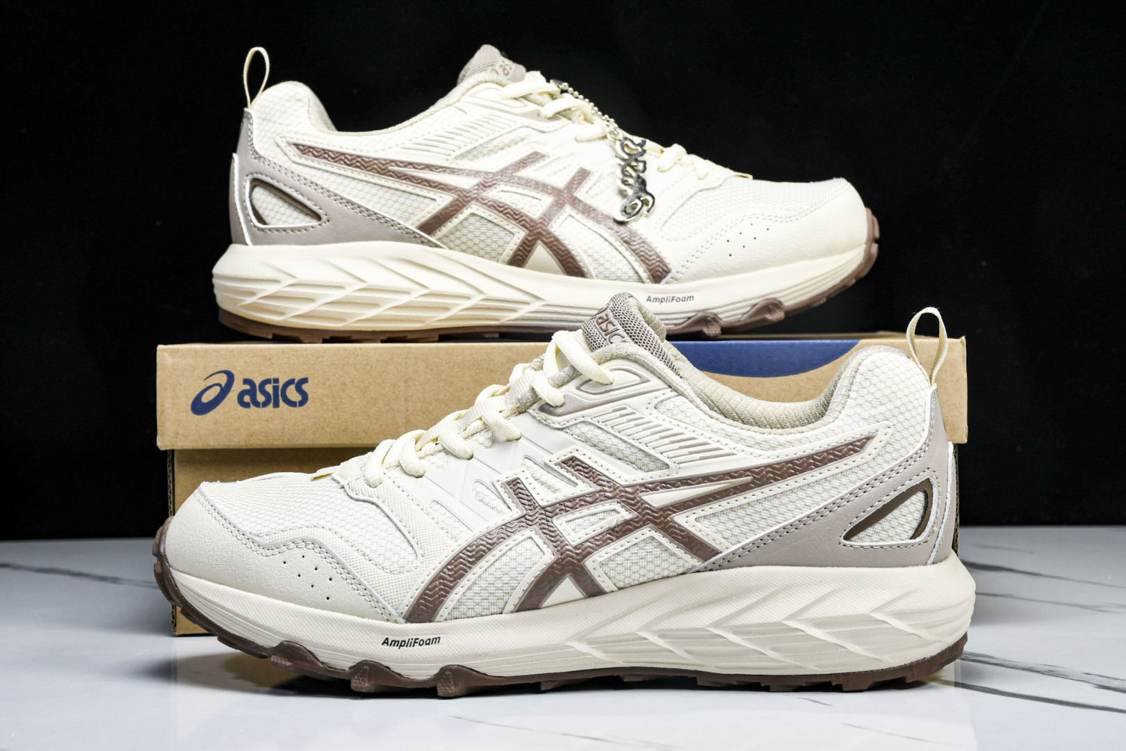 ASICS 尺码36-45

纯原版出品-Gel-Sonoma CN 亚瑟士运动休闲透气专业跑鞋 101