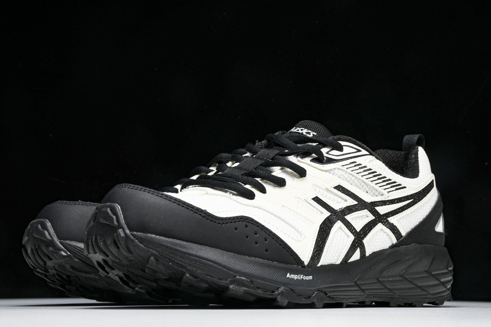 ASICS 尺码36-45

纯原版出品-Gel-Sonoma CN 亚瑟士运动休闲透气专业跑鞋 101