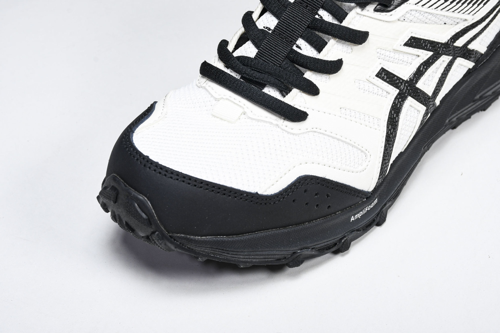 ASICS 尺码36-45

纯原版出品-Gel-Sonoma CN 亚瑟士运动休闲透气专业跑鞋 101