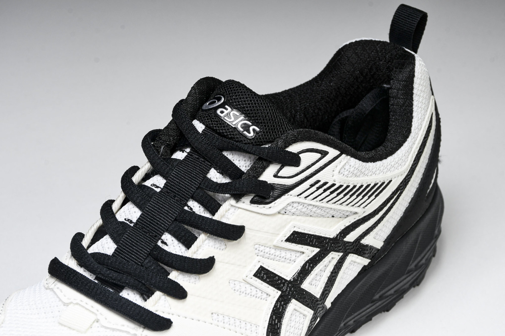 ASICS 尺码36-45

纯原版出品-Gel-Sonoma CN 亚瑟士运动休闲透气专业跑鞋 101