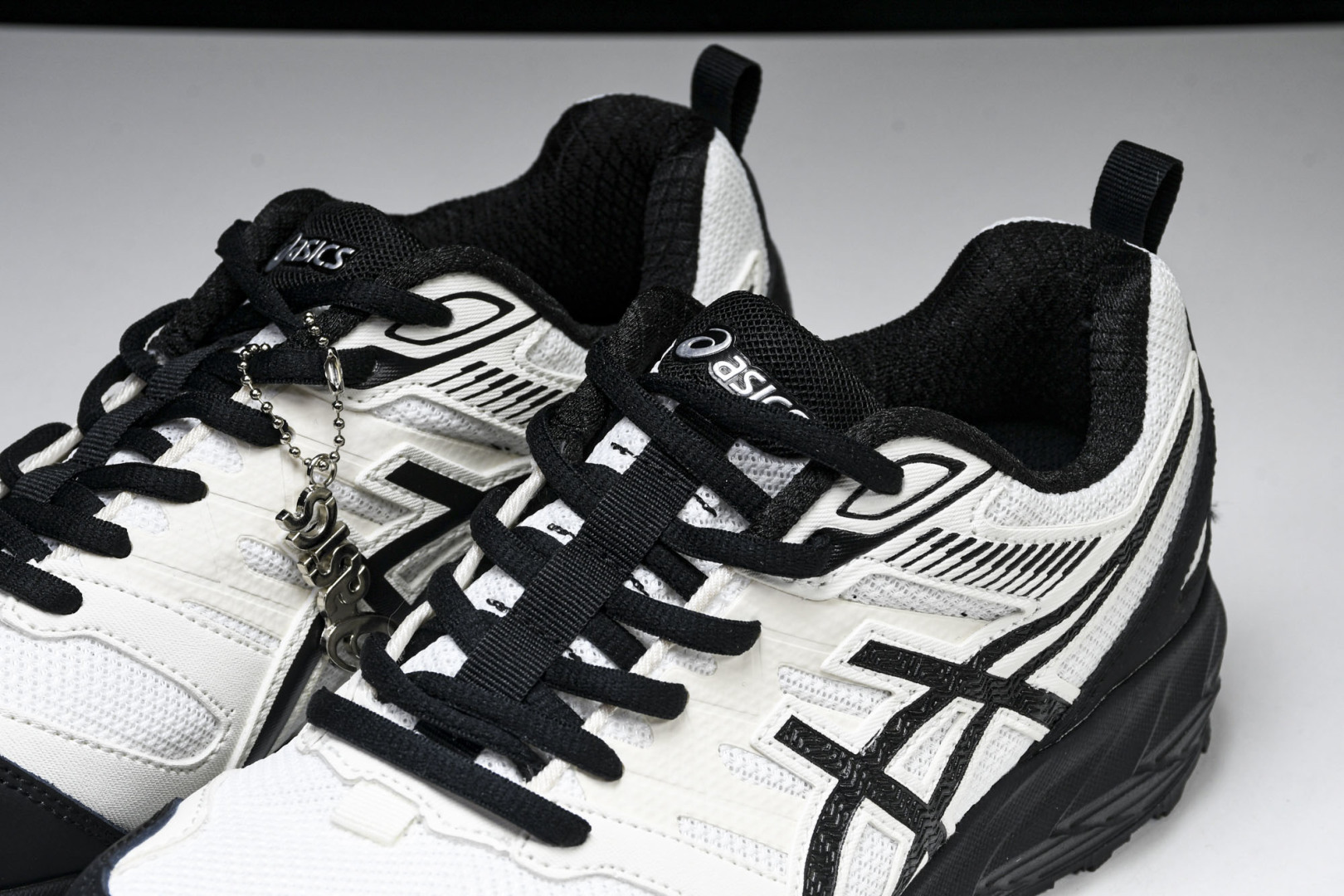 ASICS 尺码36-45

纯原版出品-Gel-Sonoma CN 亚瑟士运动休闲透气专业跑鞋 101
