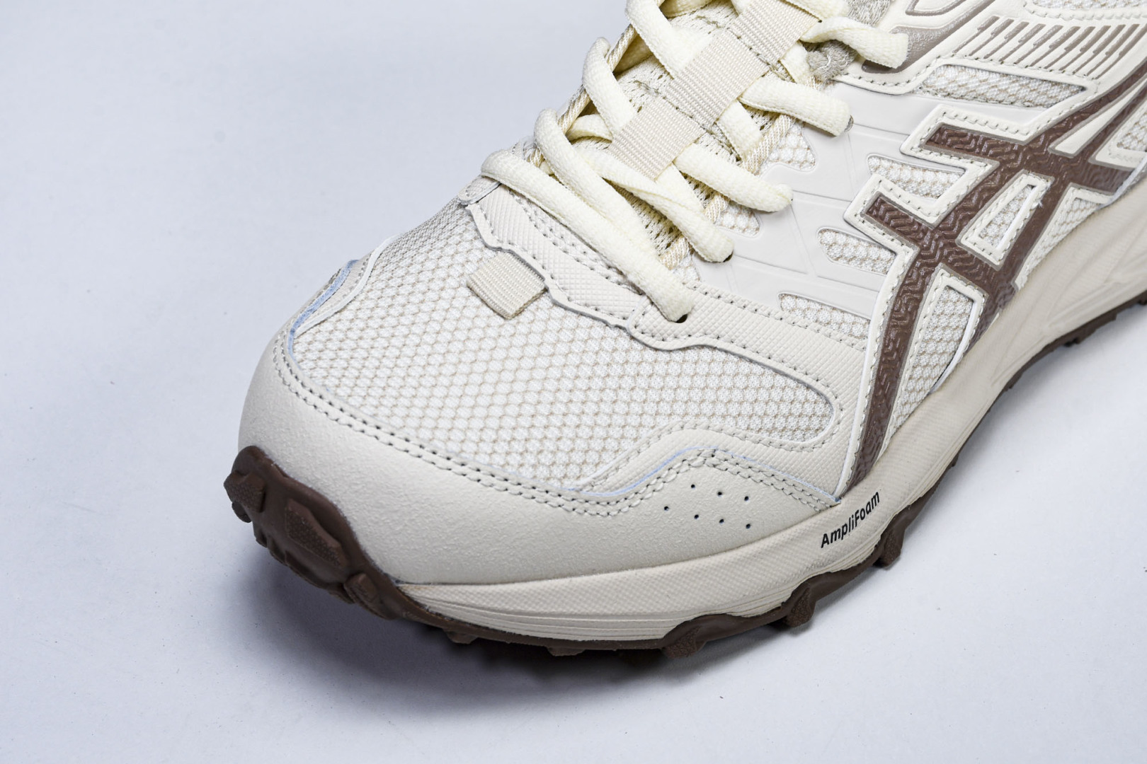 ASICS 尺码36-45

纯原版出品-Gel-Sonoma CN 亚瑟士运动休闲透气专业跑鞋 101