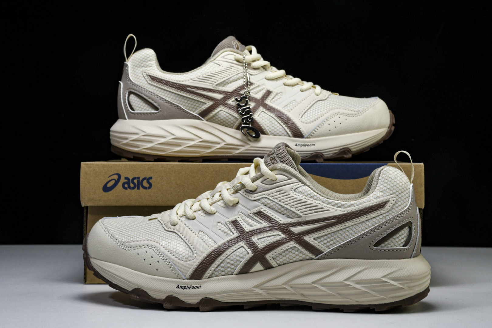 ASICS 尺码36-45

纯原版出品-Gel-Sonoma CN 亚瑟士运动休闲透气专业跑鞋 101