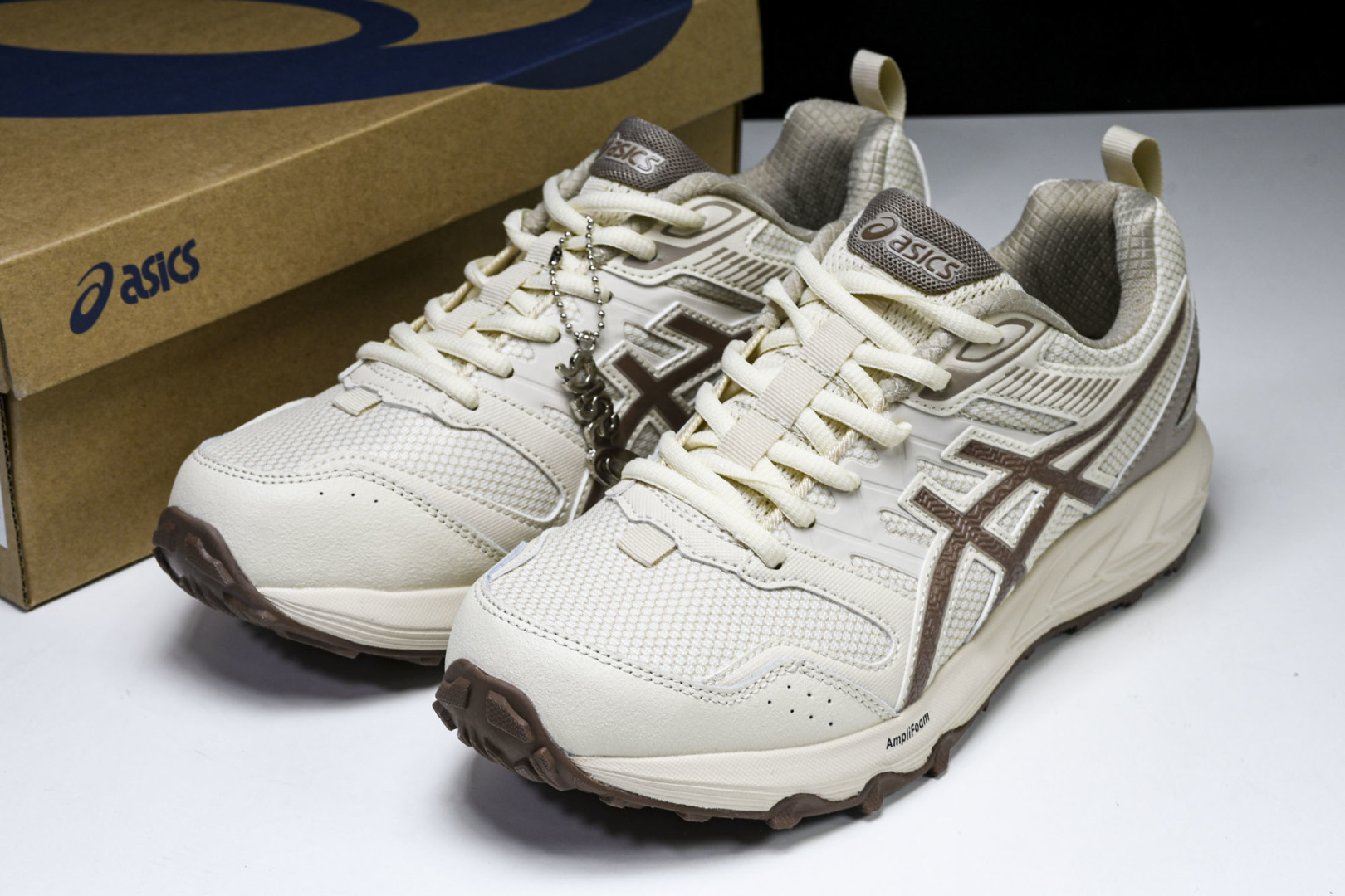 ASICS 尺码36-45

纯原版出品-Gel-Sonoma CN 亚瑟士运动休闲透气专业跑鞋 101