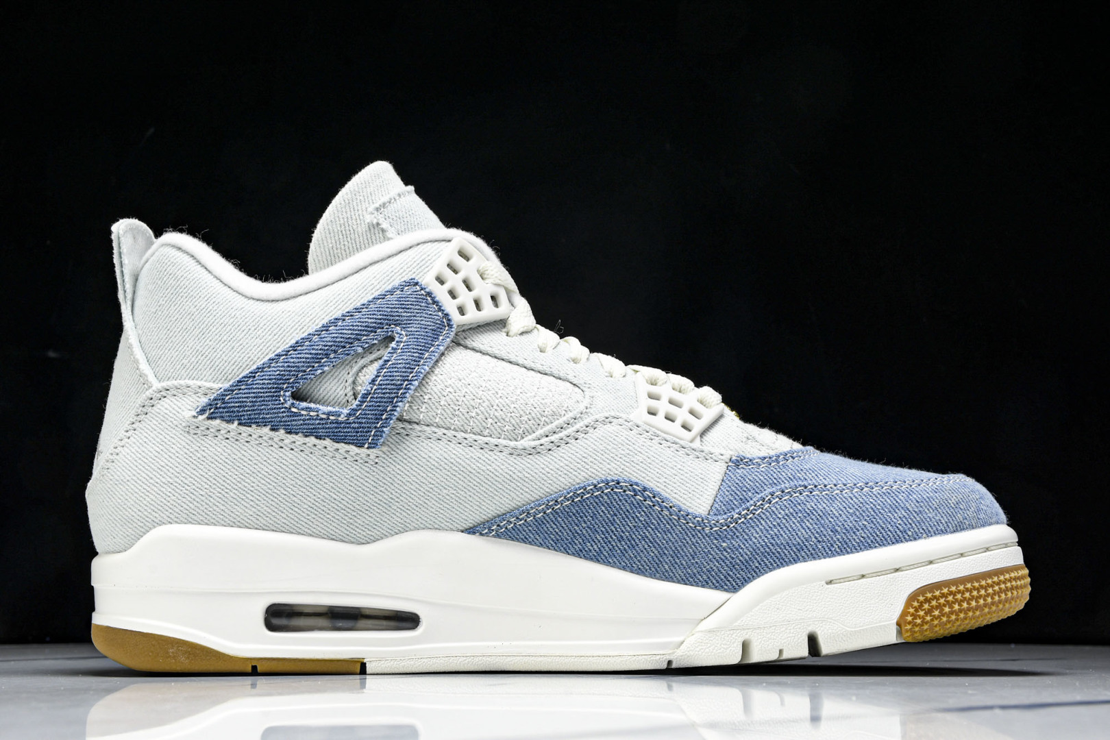AJ4 尺码36-48.5

纯原版出品-Air Jordan 4 Denim Worn Blue AJ
