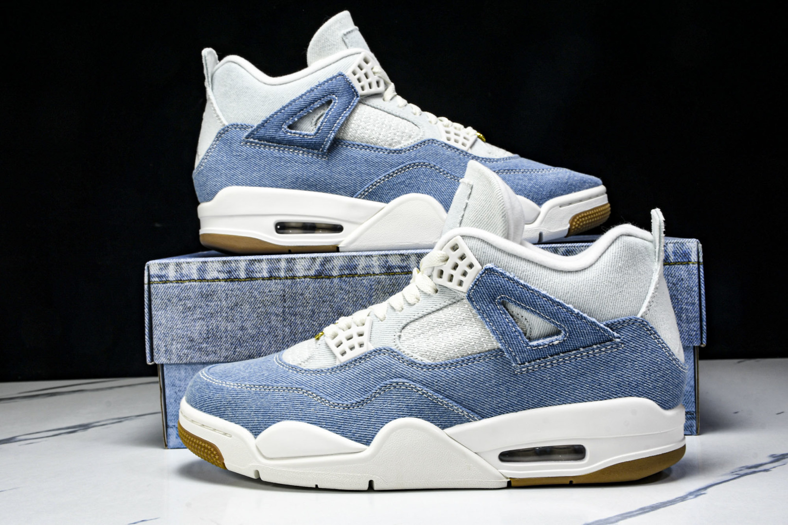 AJ4 尺码36-48.5

纯原版出品-Air Jordan 4 Denim Worn Blue AJ