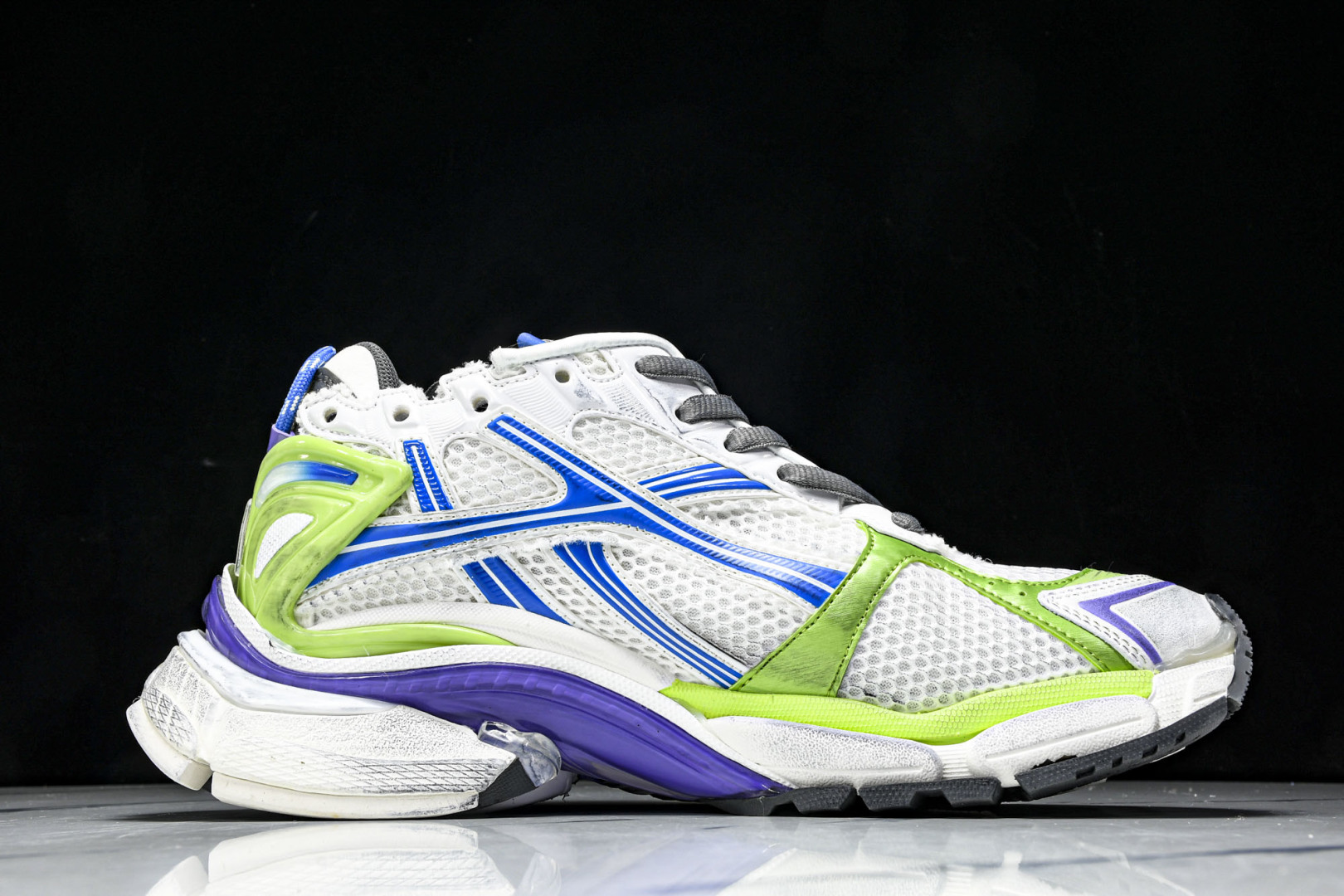 巴黎 尺码35-46

纯原版出品-Balenciaga Runner Kith Four.Color 