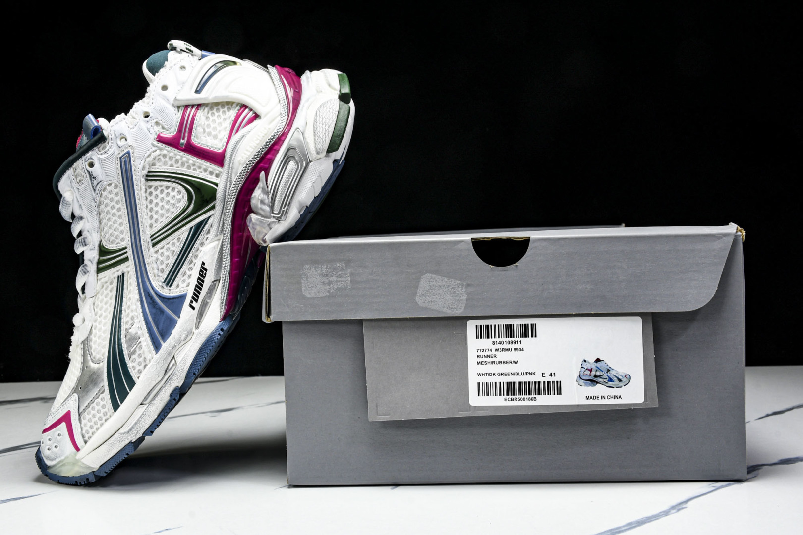 巴黎 尺码35-46

纯原版出品-Balenciaga Runner Kith Four.Color 