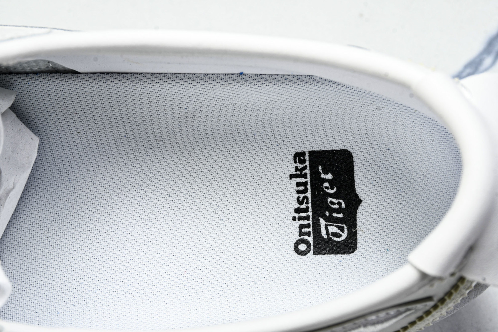 MEXICO 尺码36-45

纯原版出品-Onitsuka Tiger鬼塚虎 MEXICO 66 DR