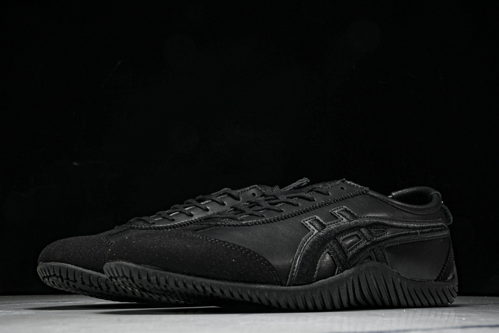 MEXICO 尺码36-45

纯原版出品-Onitsuka Tiger鬼塚虎 MEXICO 66 DR
