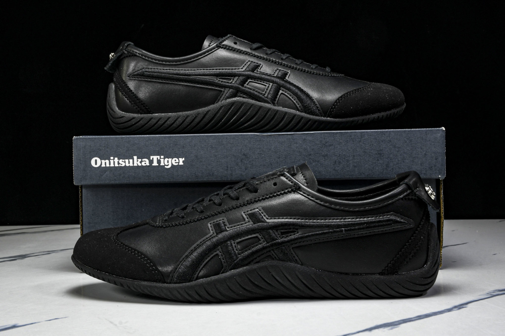 MEXICO 尺码36-45

纯原版出品-Onitsuka Tiger鬼塚虎 MEXICO 66 DR