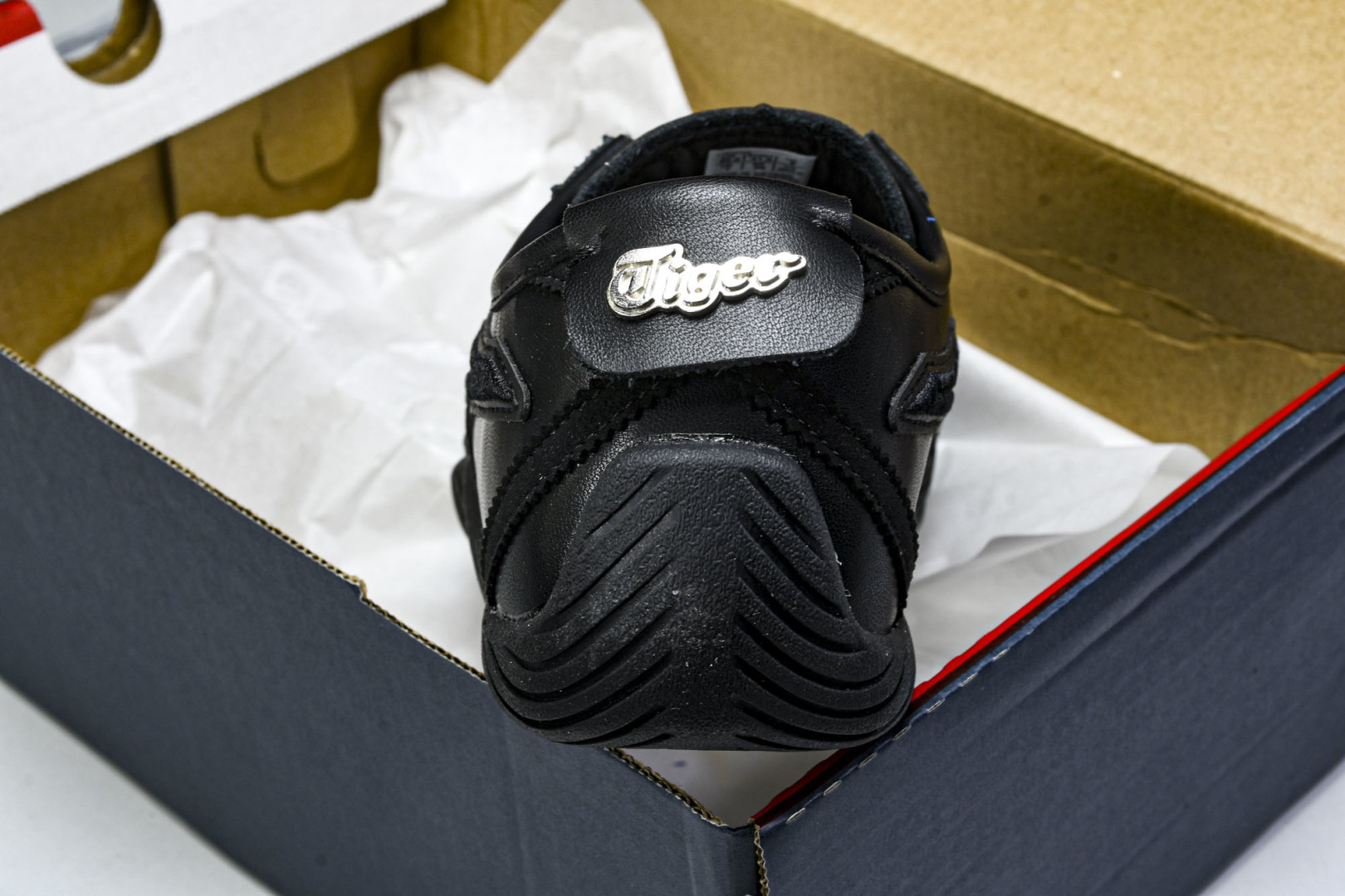 MEXICO 尺码36-45

纯原版出品-Onitsuka Tiger鬼塚虎 MEXICO 66 DR