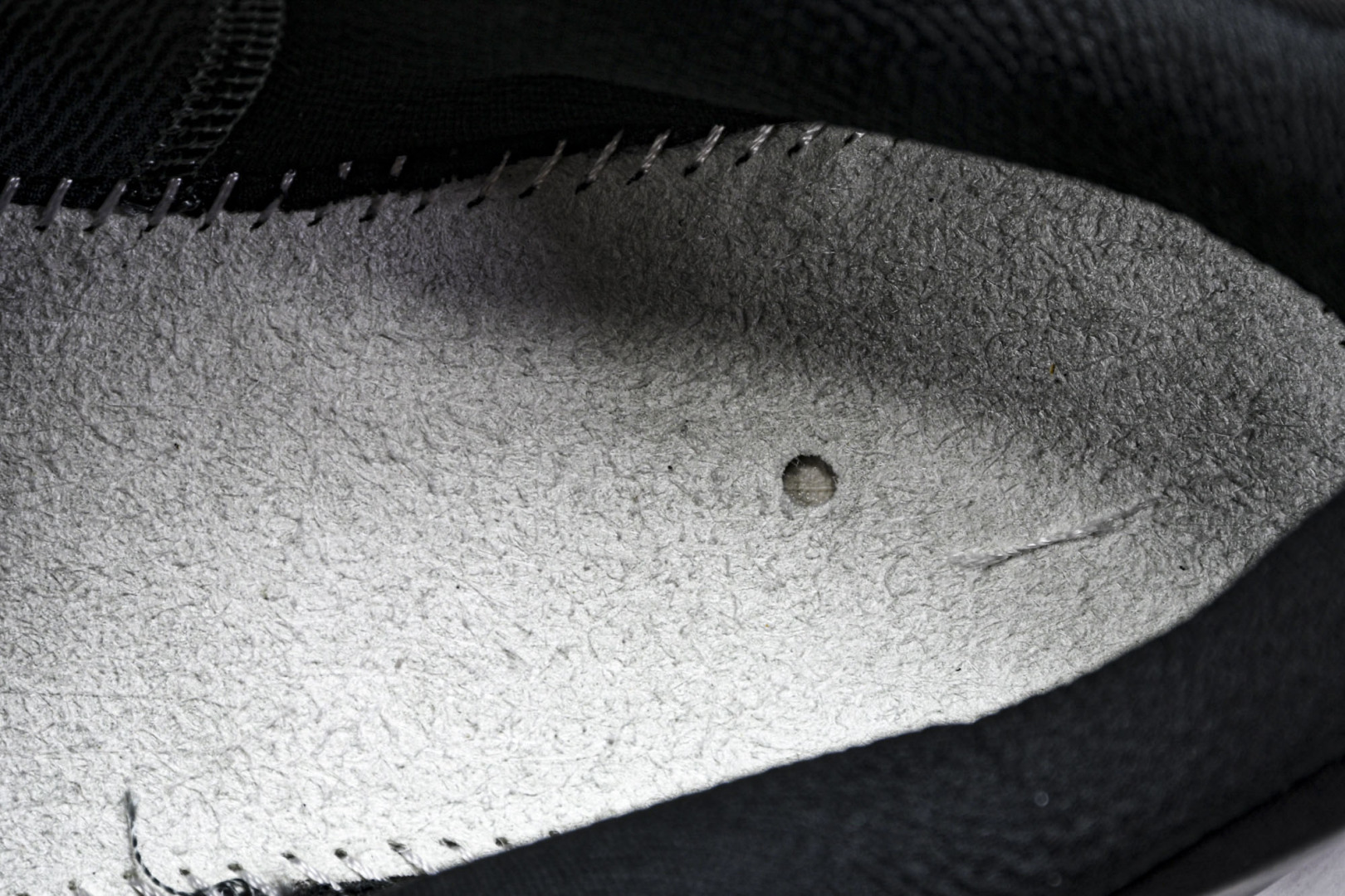 Lulu 尺码36-45

纯原版出品-露露乐蒙Lululemon W Blissfeel TRAIL 