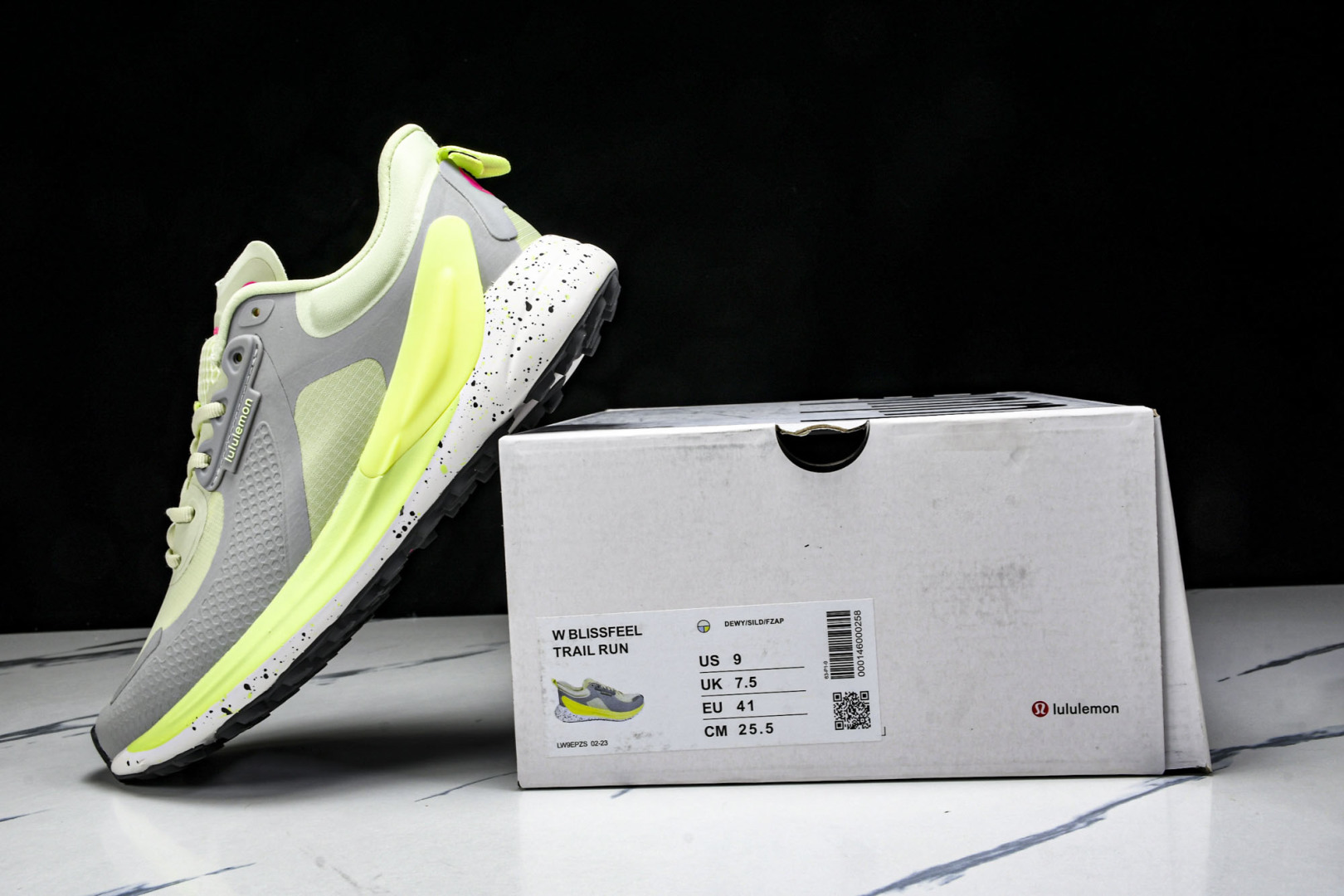 Lulu 尺码36-45

纯原版出品-露露乐蒙Lululemon W Blissfeel TRAIL 