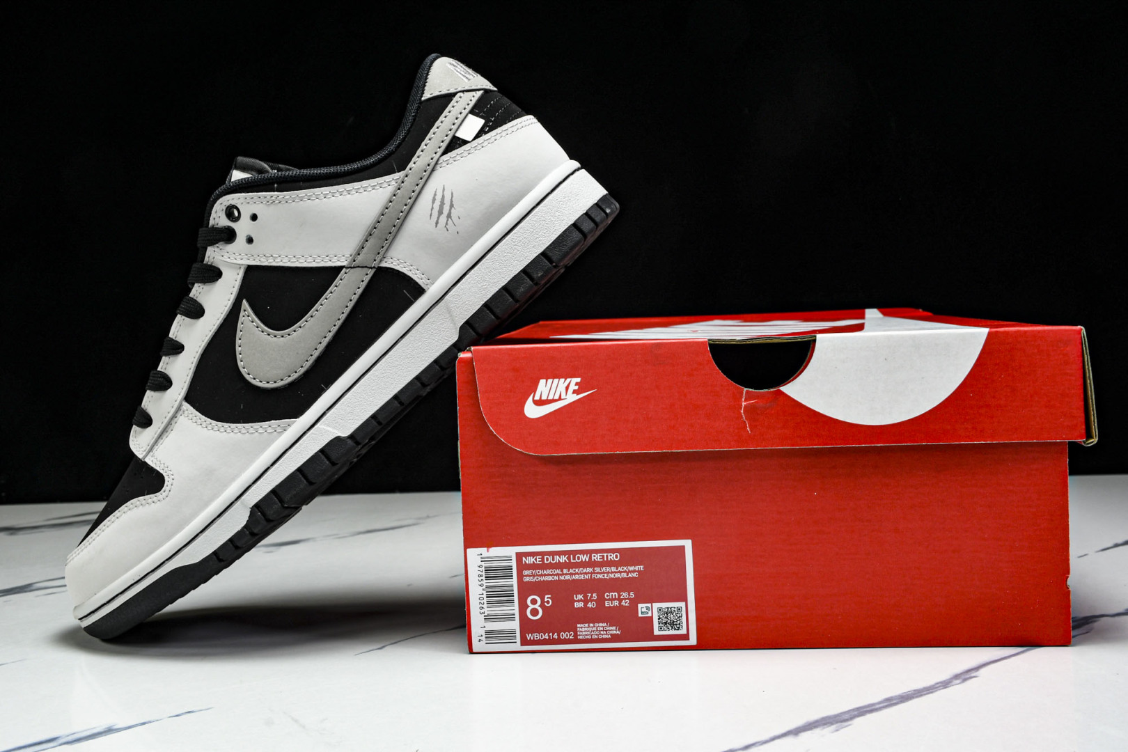 Dunk 尺码40-45

纯原版出品-SB Dunk Low 拓荒骑士 周年高端定制 低帮休闲板鞋 W
