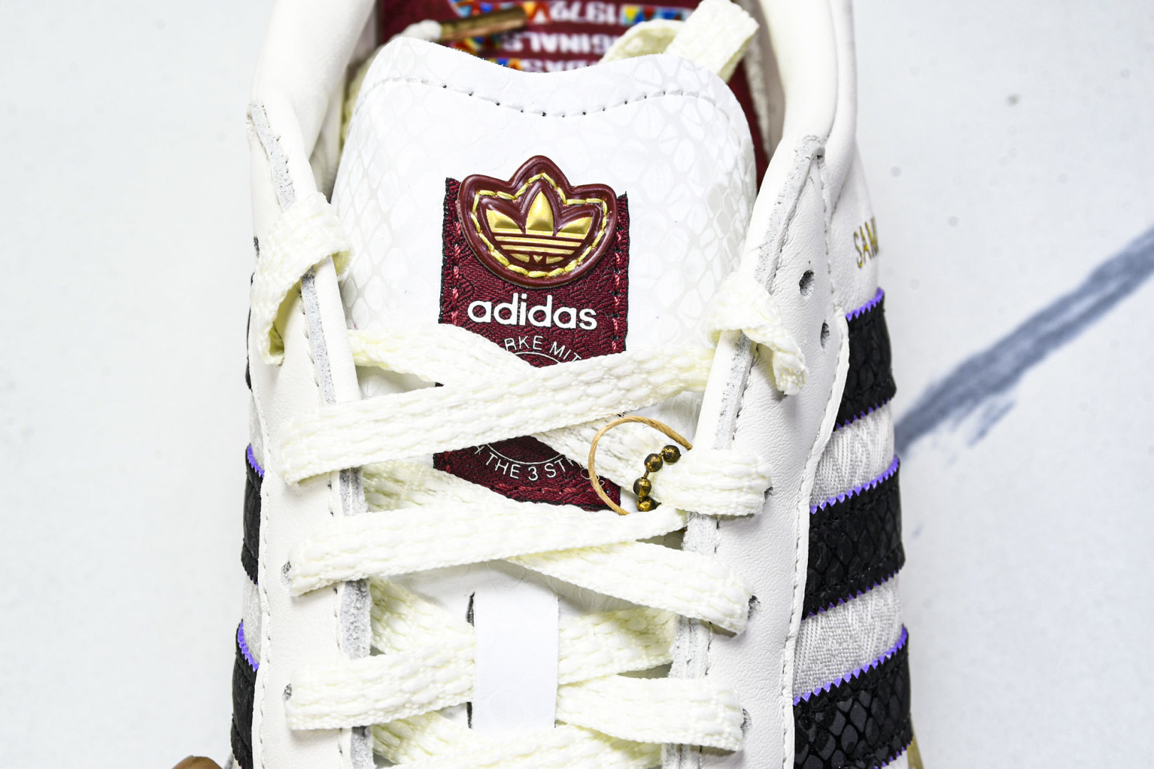  AD 三叶草 SAMBA OG  男女休闲板鞋 JQ5976 尺寸 36 36⅔ 37⅓ 38 38⅔