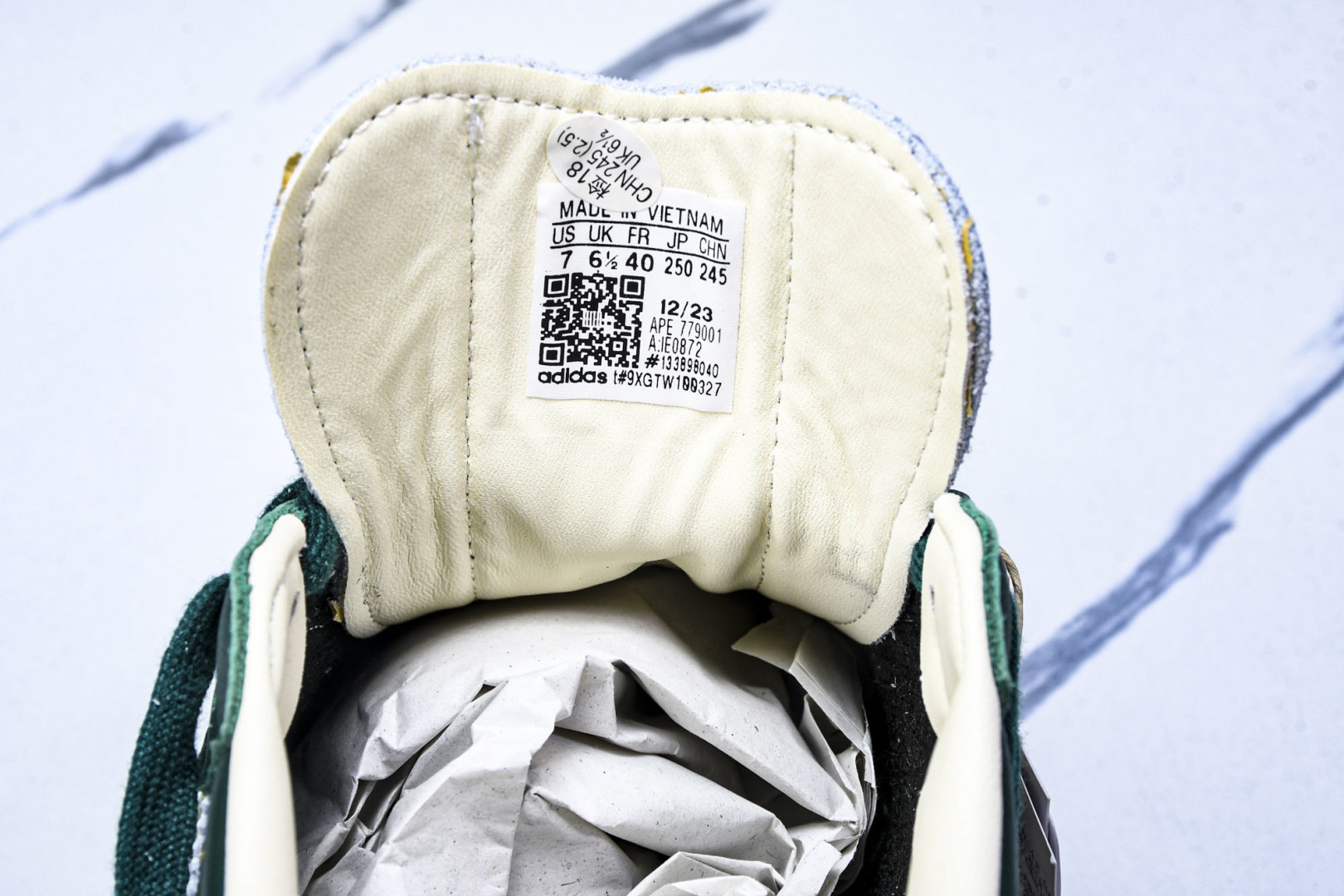  AD 三叶草 SAMBA OG W 男女休闲板鞋 IE0872 尺寸 36 36⅔ 37⅓ 38 38