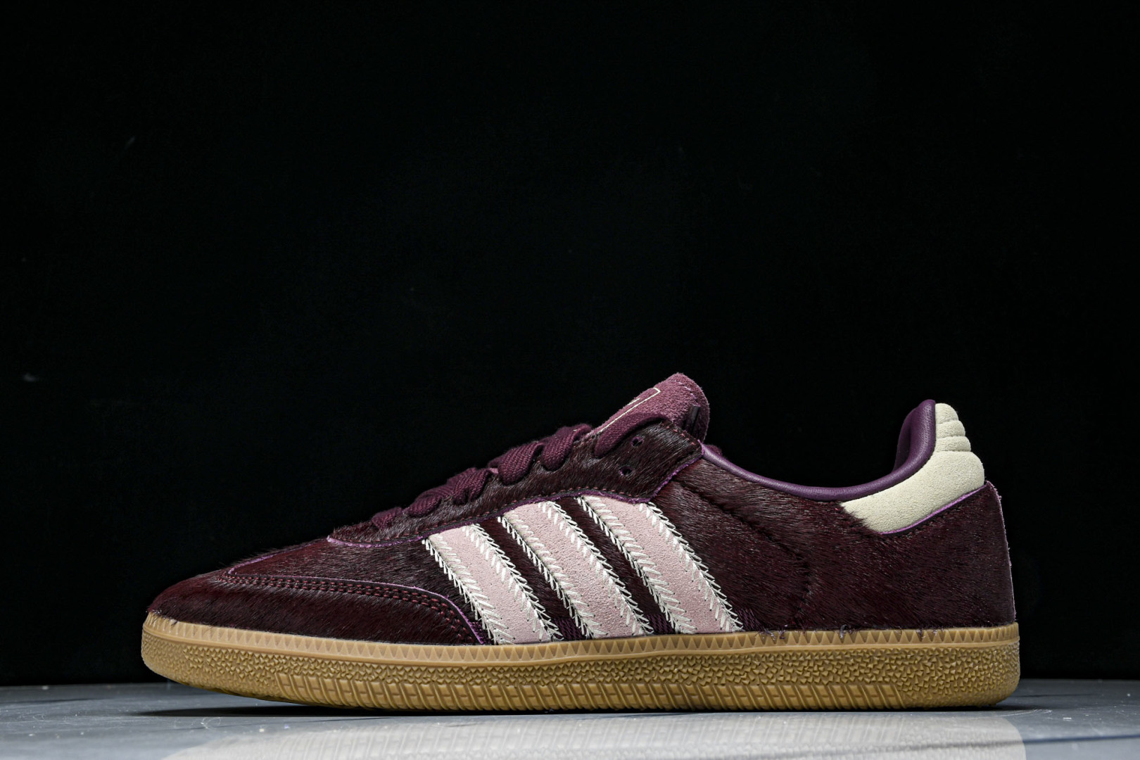  AD 三叶草 SAMBA OG W 女休闲板鞋 ID8709 尺寸 36 36⅔ 37⅓ 38 38⅔