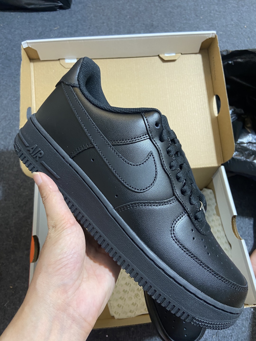 AF1黑魂low 尺码：36-41   40-47.5

纯原出品-AIR FORCE 1 '07系列男