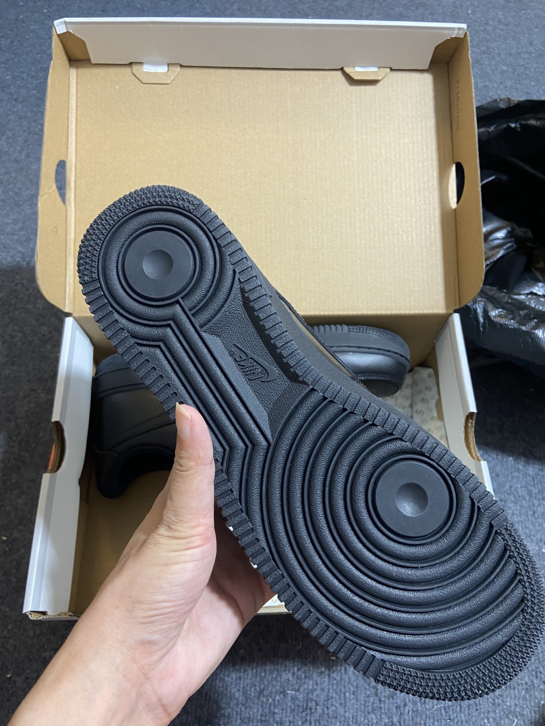 AF1黑魂low 尺码：36-41   40-47.5

纯原出品-AIR FORCE 1 '07系列男