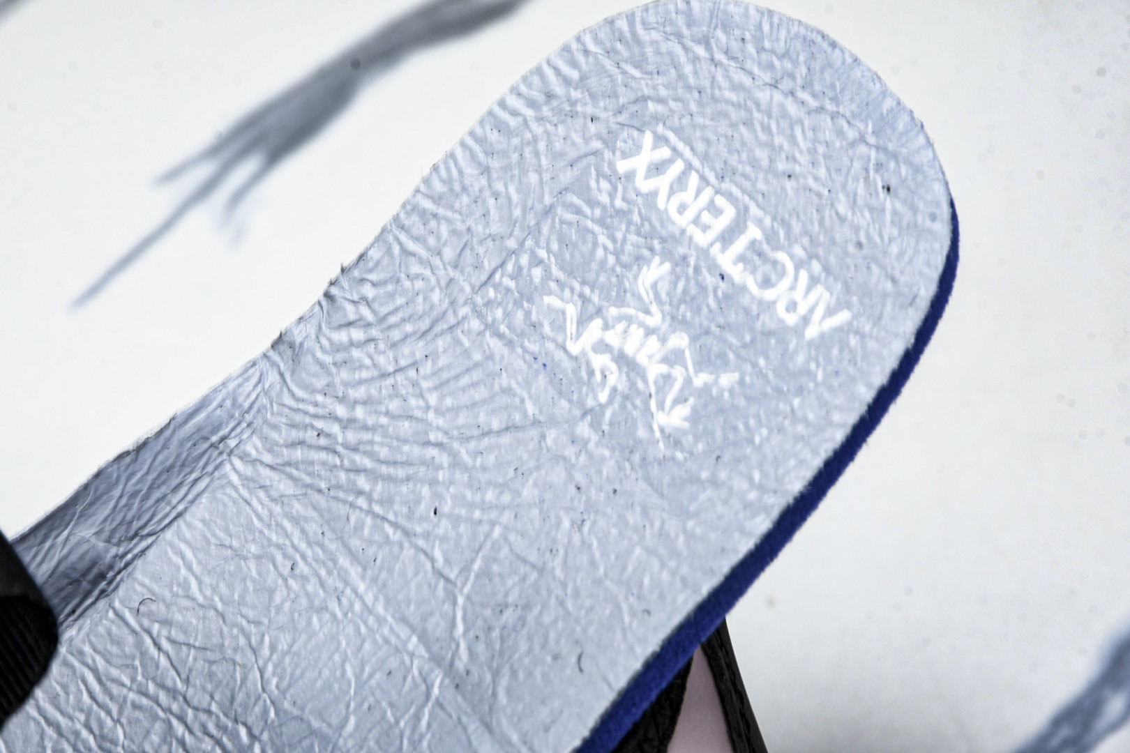 Arc'teryx 尺码36-45

纯原版出品-始祖鸟·Arc'teryx Arakys W 阿拉克路