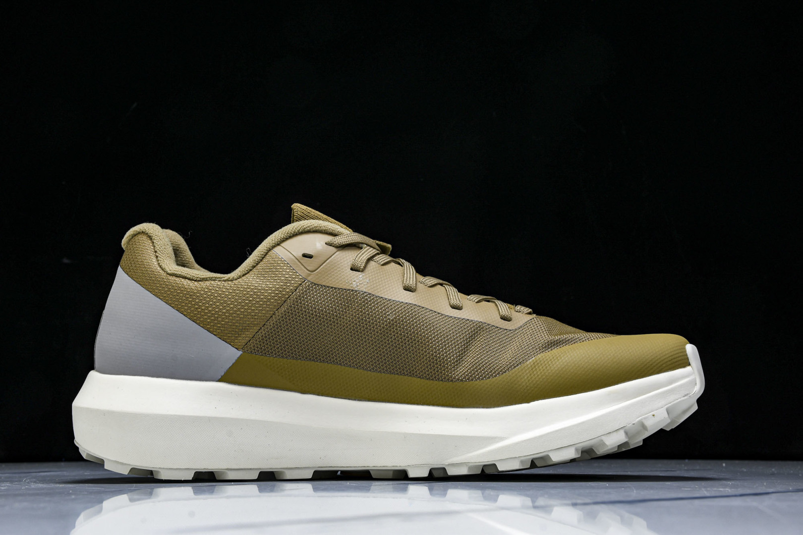 Arc'teryx 尺码39-45

纯原版出品-始祖鸟·Arc'teryx Norvan LD 4 G