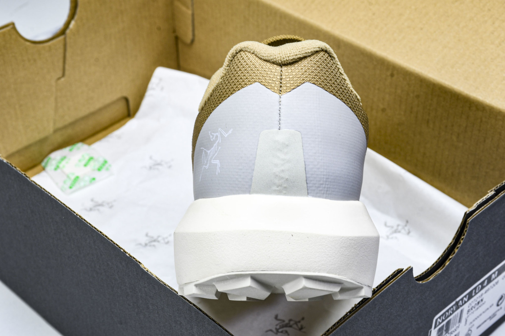 Arc'teryx 尺码39-45

纯原版出品-始祖鸟·Arc'teryx Norvan LD 4 G