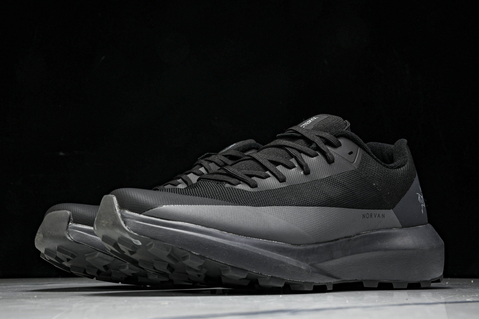 Arc'teryx 尺码39-45

纯原版出品-始祖鸟·Arc'teryx Norvan LD 4 G