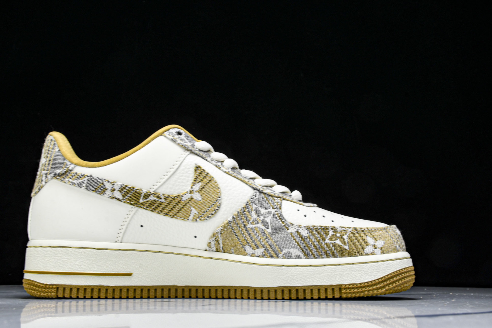 NK Air Force 1'07 Low LV联名 卡其灰牛仔 空军一号低帮休闲运动板鞋 SC9207