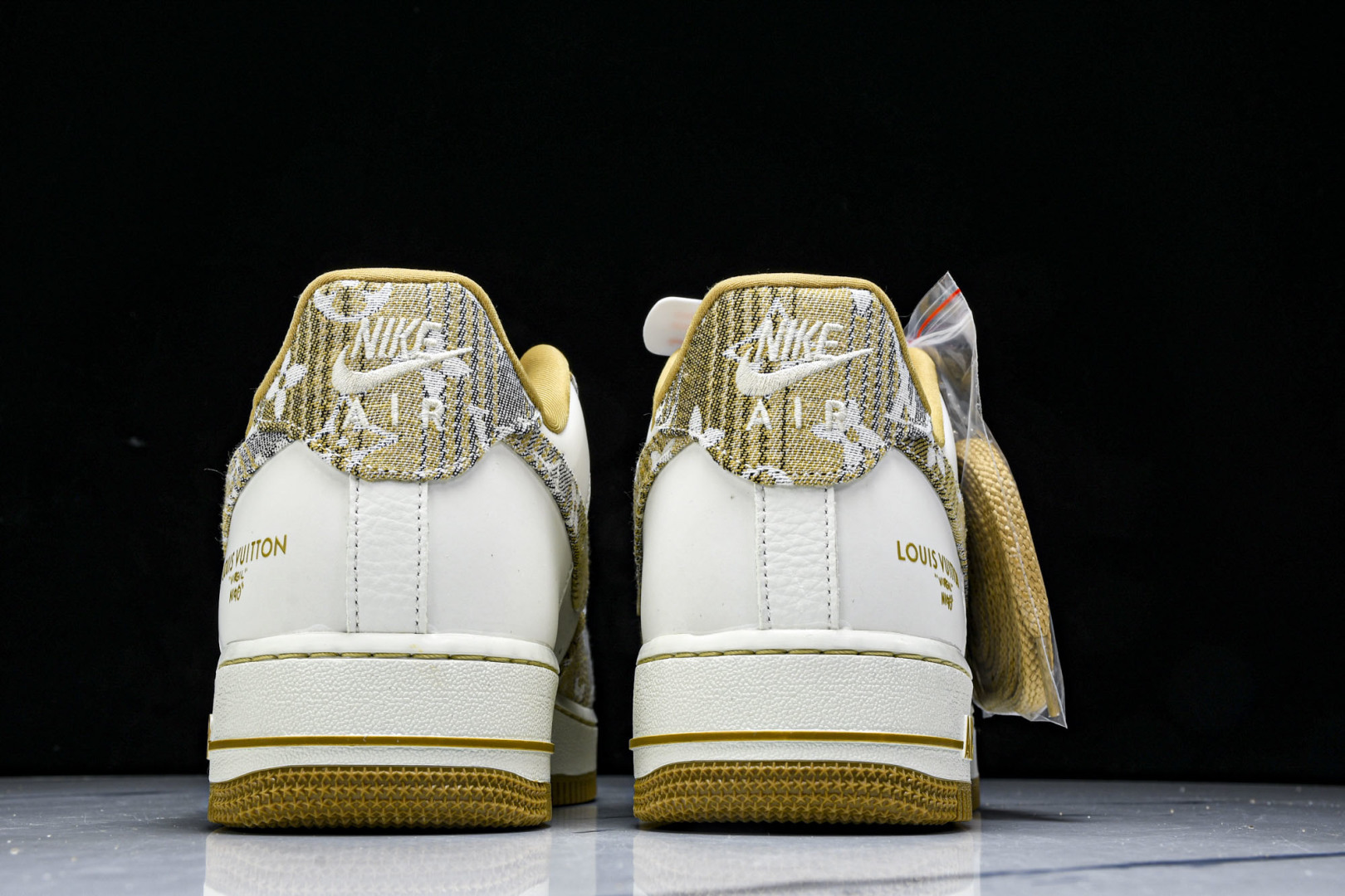 NK Air Force 1'07 Low LV联名 卡其灰牛仔 空军一号低帮休闲运动板鞋 SC9207