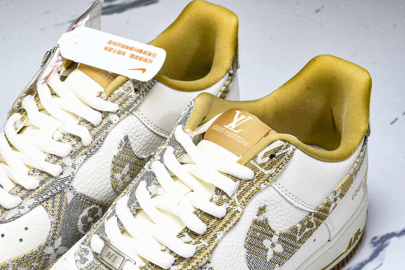 NK Air Force 1'07 Low LV联名 卡其灰牛仔 空军一号低帮休闲运动板鞋 SC9207