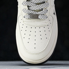 NK Air Force 1'07 Low LV联名 米白黑底 空军一号低帮休闲板鞋 XX3168-13 NK Air Force 1'07 Low LV联名 米白黑底 空军一号低帮休闲板鞋 XX3168-13