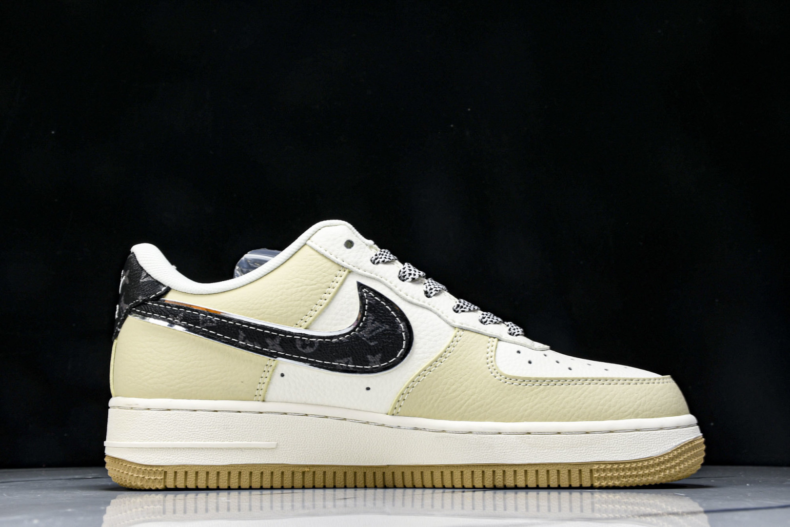 NK Air Force 1'07 Low LV联名 米灰底抽绳 空军一号低帮休闲板鞋 DM6868-1