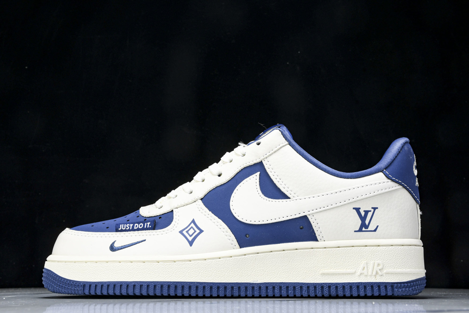 NK Air Force 1'07 Low LV联名 米蓝Justdoit 空军一号低帮休闲板鞋 KK1