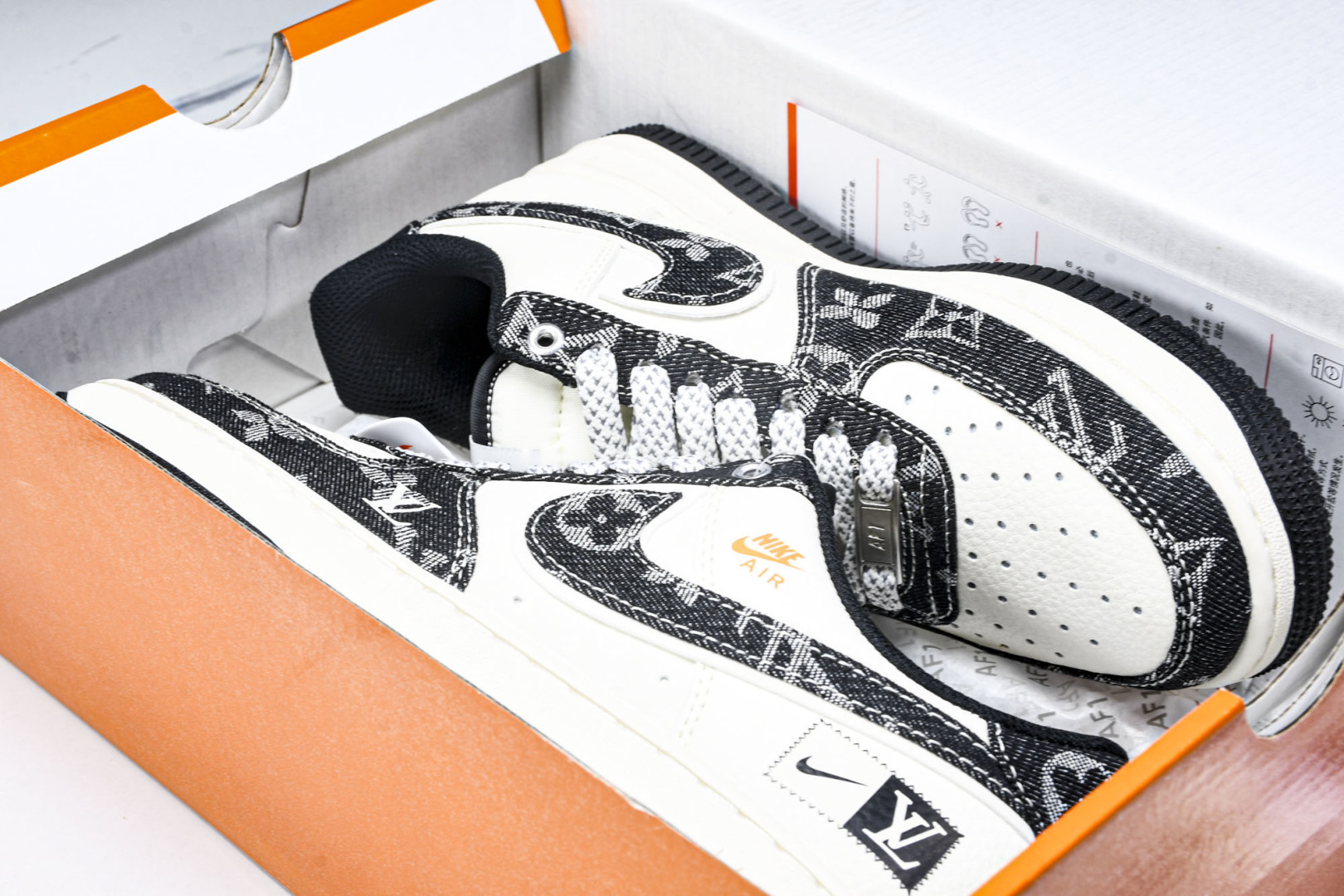 NK Air Force 1'07 Low LV联名 前掌黑牛仔 空军一号低帮休闲板鞋 YX5066-3 NK Air Force 1'07 Low LV联名 前掌黑牛仔 空军一号低帮休闲板鞋 YX5066-3