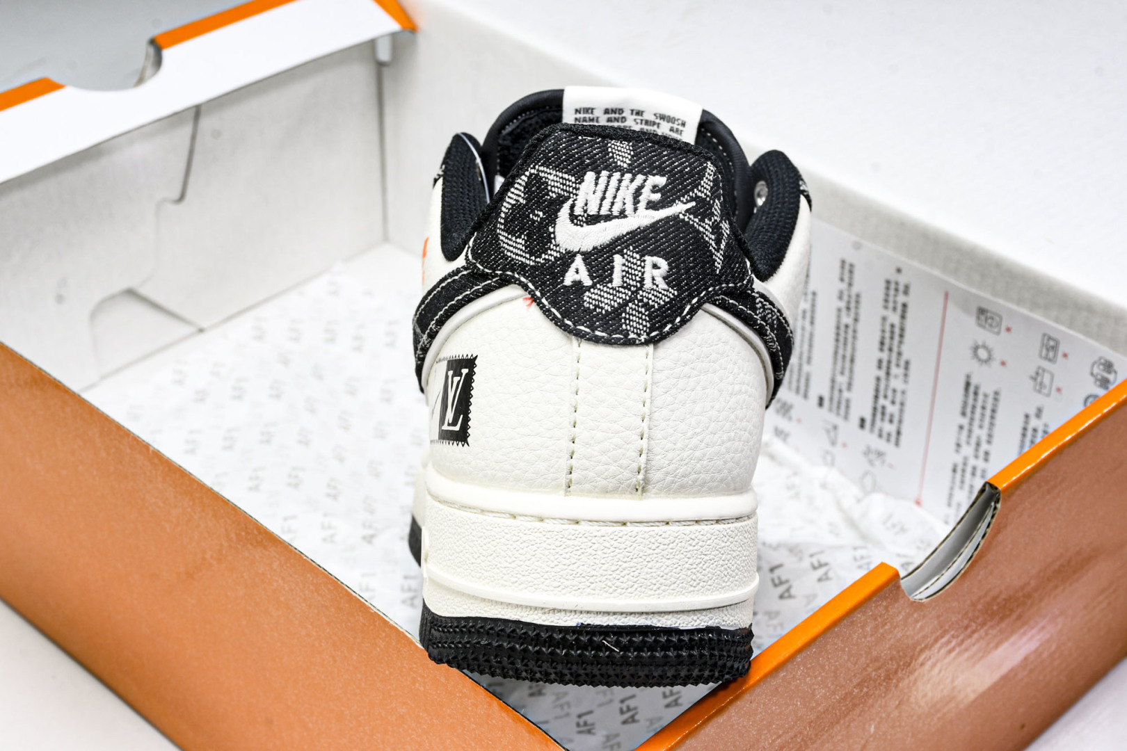 NK Air Force 1'07 Low LV联名 前掌黑牛仔 空军一号低帮休闲板鞋 YX5066-3 NK Air Force 1'07 Low LV联名 前掌黑牛仔 空军一号低帮休闲板鞋 YX5066-3