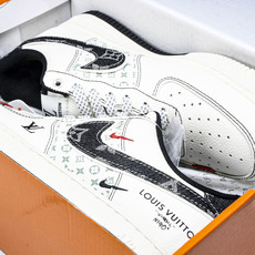 NK Air Force 1'07 Low LV联名 双拼黑牛仔 空军一号低帮休闲板鞋 YX5066-3 NK Air Force 1'07 Low LV联名 双拼黑牛仔 空军一号低帮休闲板鞋 YX5066-3