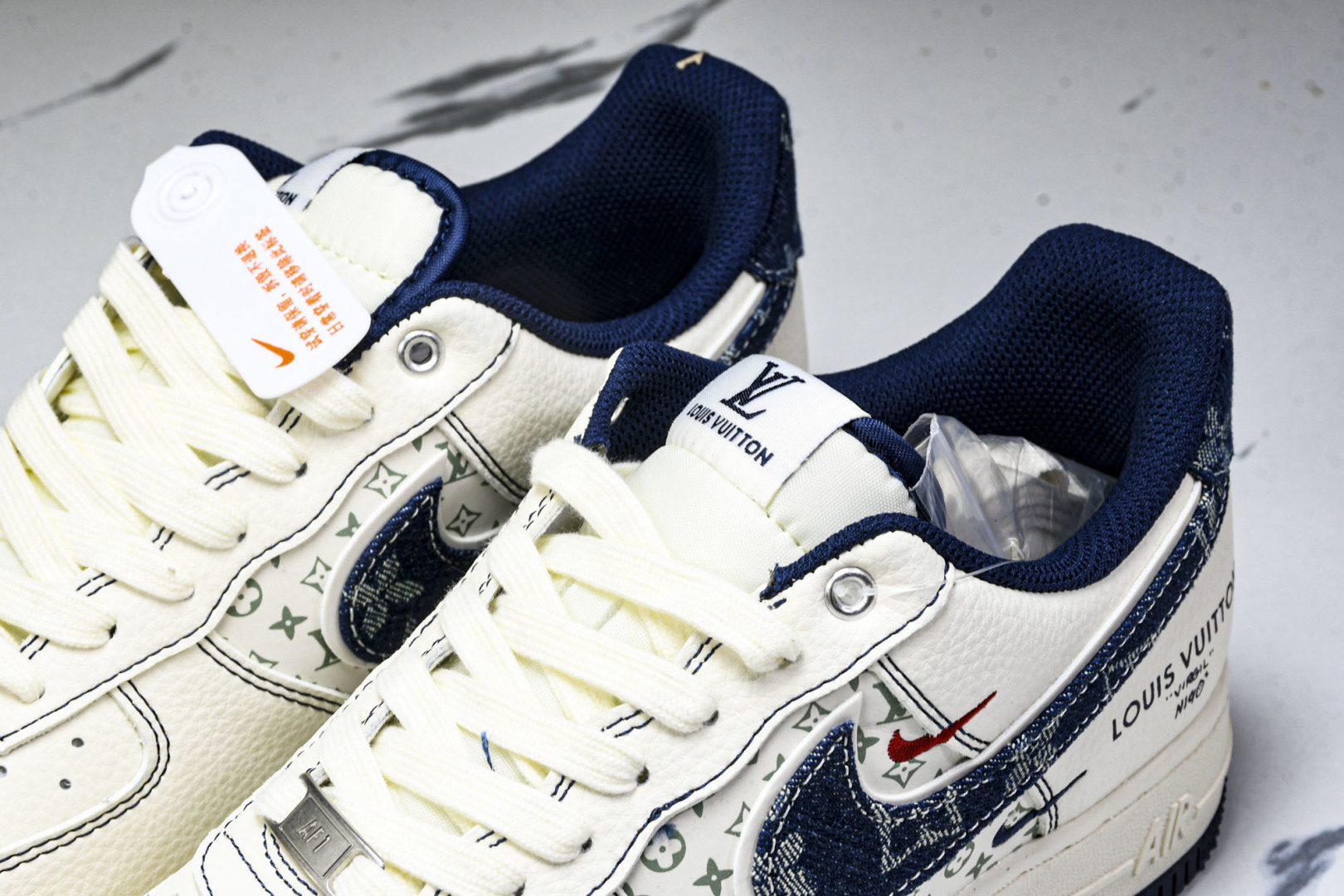 NK Air Force 1'07 Low LV联名 双拼蓝牛仔勾 空军一号低帮休闲板鞋 YX5066-