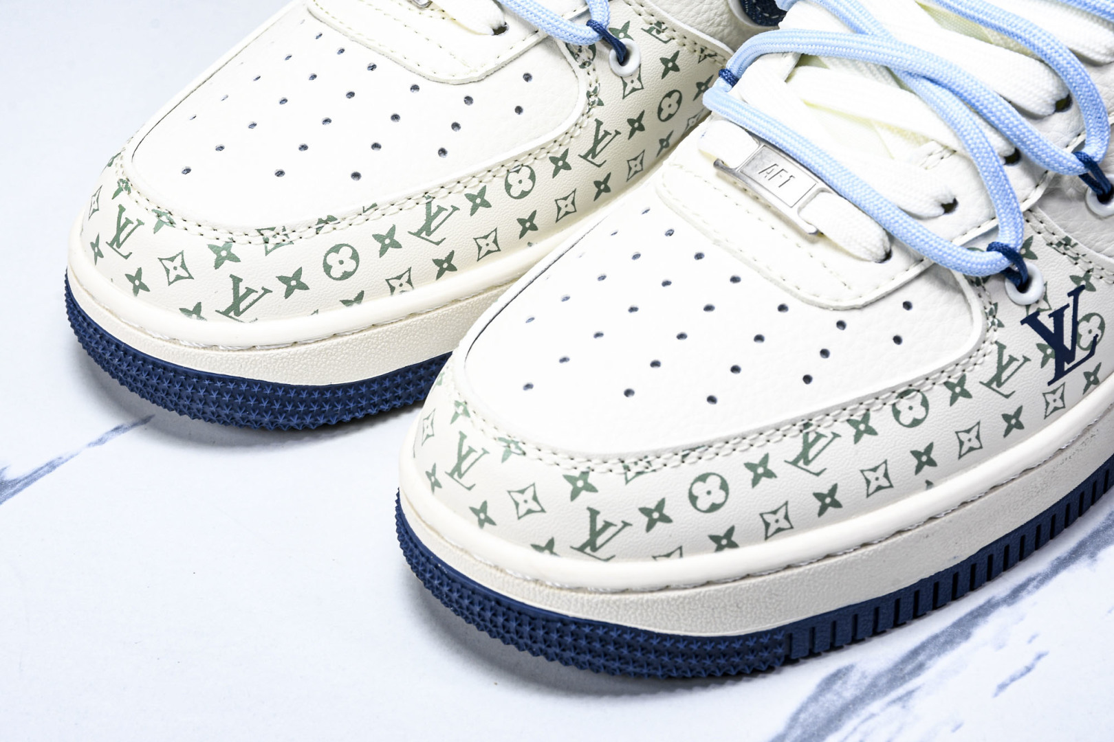 NK Air Force 1'07 Low LV联名 印花抽绳 空军一号低帮休闲板鞋 DM6868-09
