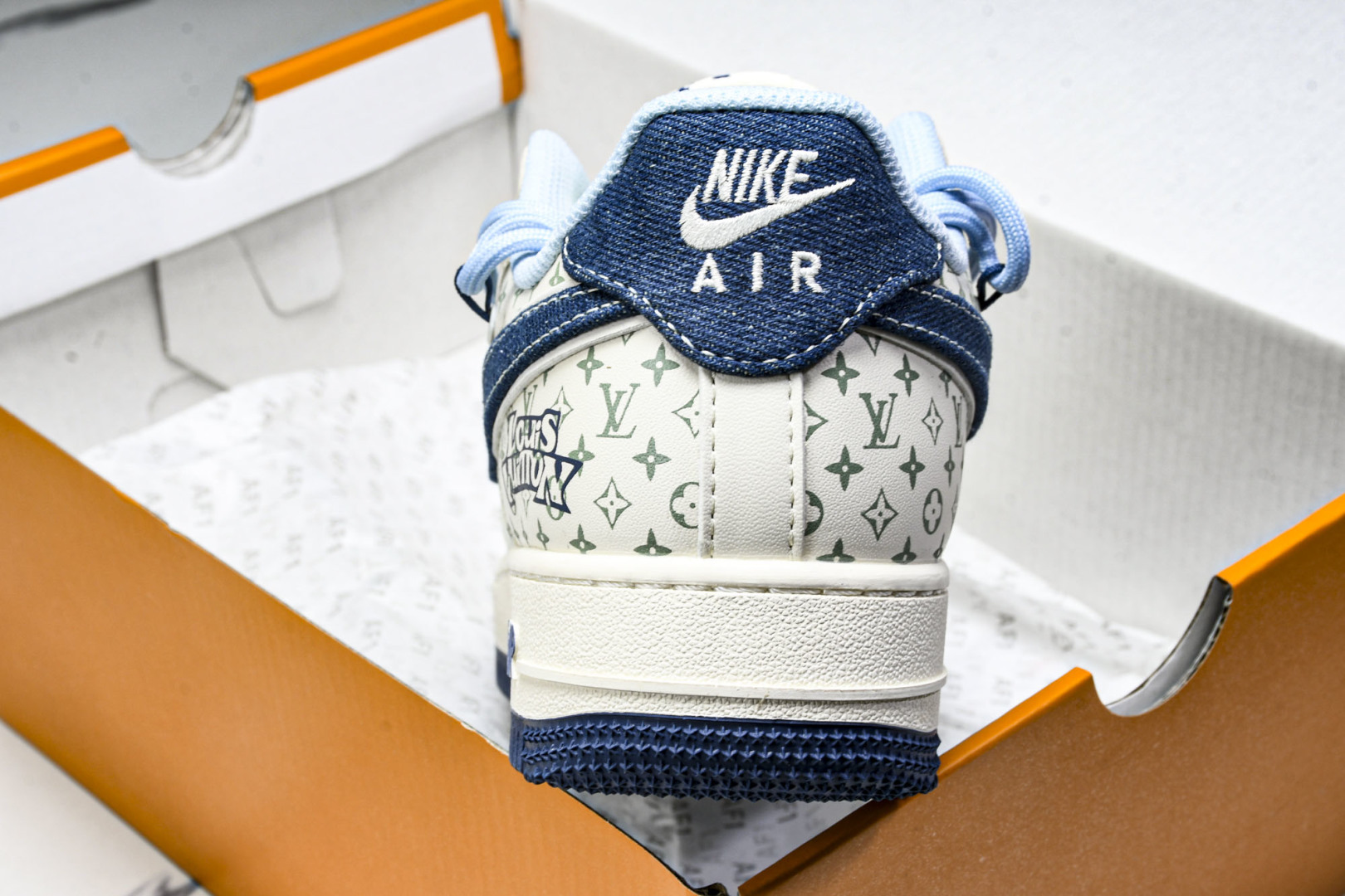 NK Air Force 1'07 Low LV联名 印花抽绳 空军一号低帮休闲板鞋 DM6868-09