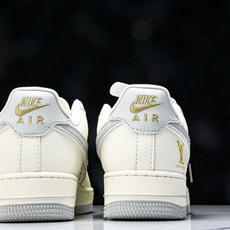 NK Air Force 1'07 Low LV联名 印花小金勾 空军一号低帮休闲板鞋 XX3168-1 NK Air Force 1'07 Low LV联名 印花小金勾 空军一号低帮休闲板鞋 XX3168-1