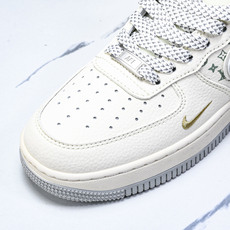 NK Air Force 1'07 Low LV联名 印花小金勾 空军一号低帮休闲板鞋 XX3168-1 NK Air Force 1'07 Low LV联名 印花小金勾 空军一号低帮休闲板鞋 XX3168-1