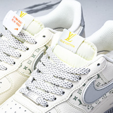 NK Air Force 1'07 Low LV联名 印花小金勾 空军一号低帮休闲板鞋 XX3168-1 NK Air Force 1'07 Low LV联名 印花小金勾 空军一号低帮休闲板鞋 XX3168-1