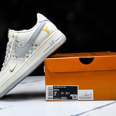 NK Air Force 1'07 Low LV联名 印花小金勾 空军一号低帮休闲板鞋 XX3168-1 NK Air Force 1'07 Low LV联名 印花小金勾 空军一号低帮休闲板鞋 XX3168-1
