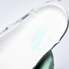 NK Air Force 1'07 Low Mint Bubble 手绘涂鸦 薄荷气泡 空军一号低帮休闲 NK Air Force 1'07 Low Mint Bubble 手绘涂鸦 薄荷气泡 空军一号低帮休闲