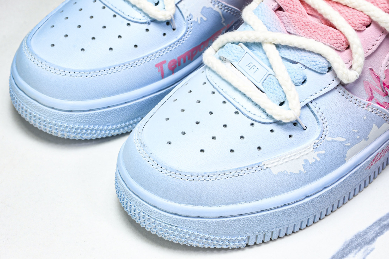 NK Air Force 1'07 Low Purple Butterfly 手绘涂鸦 粉蓝蛛心 空军一