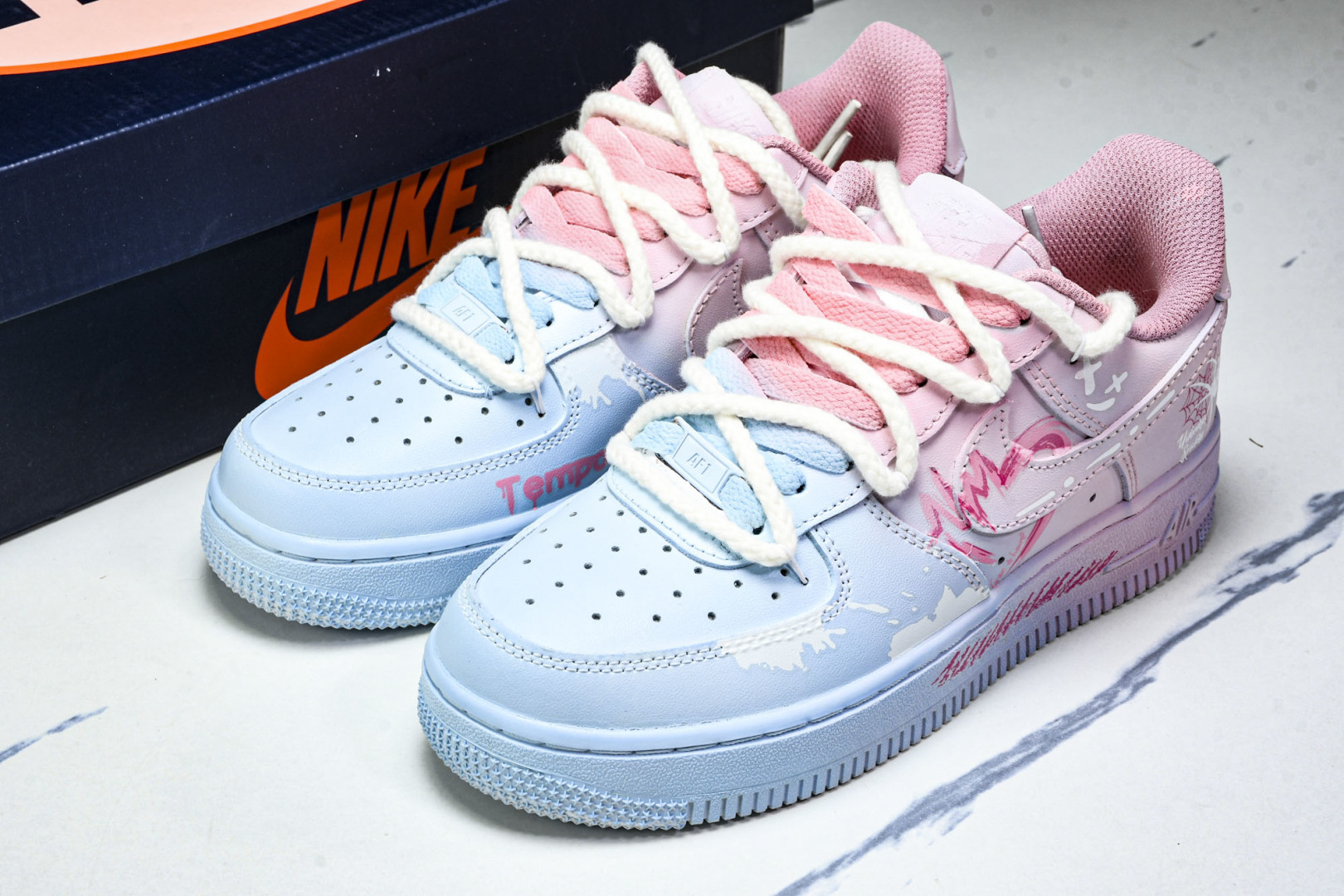 NK Air Force 1'07 Low Purple Butterfly 手绘涂鸦 粉蓝蛛心 空军一