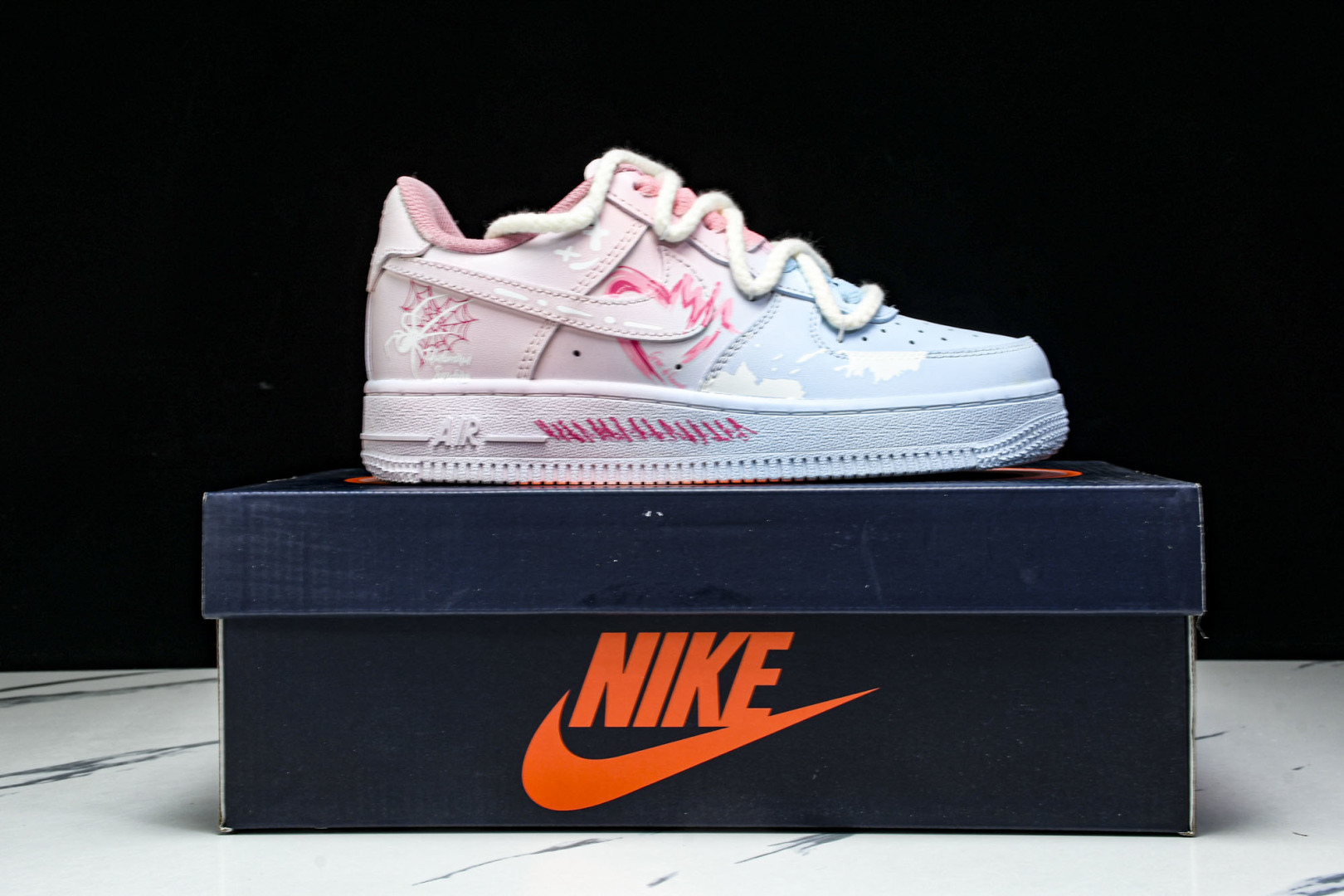 NK Air Force 1'07 Low Purple Butterfly 手绘涂鸦 粉蓝蛛心 空军一