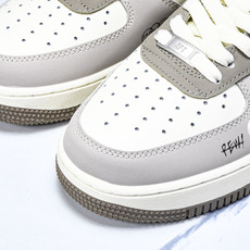 NK Air Force 1'07 Low Smiling Bear 笑脸熊 空军一号低帮休闲板鞋 DB NK Air Force 1'07 Low Smiling Bear 笑脸熊 空军一号低帮休闲板鞋 DB